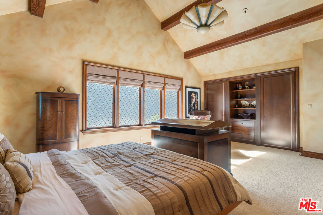 MLS #25583997 image #27