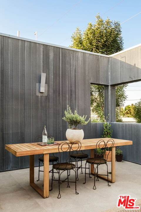 MLS #25584147 image #15