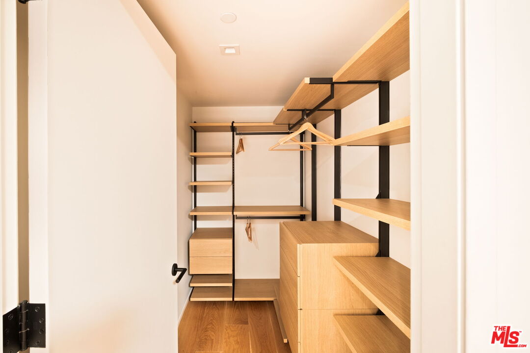 MLS #25584147 image #42