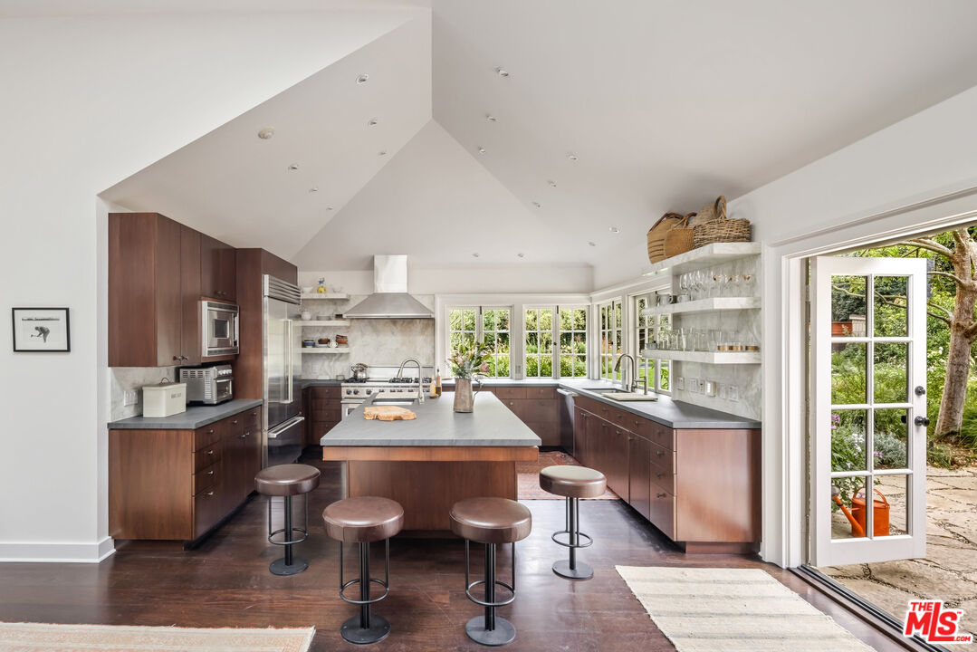 MLS #25584287 image #12