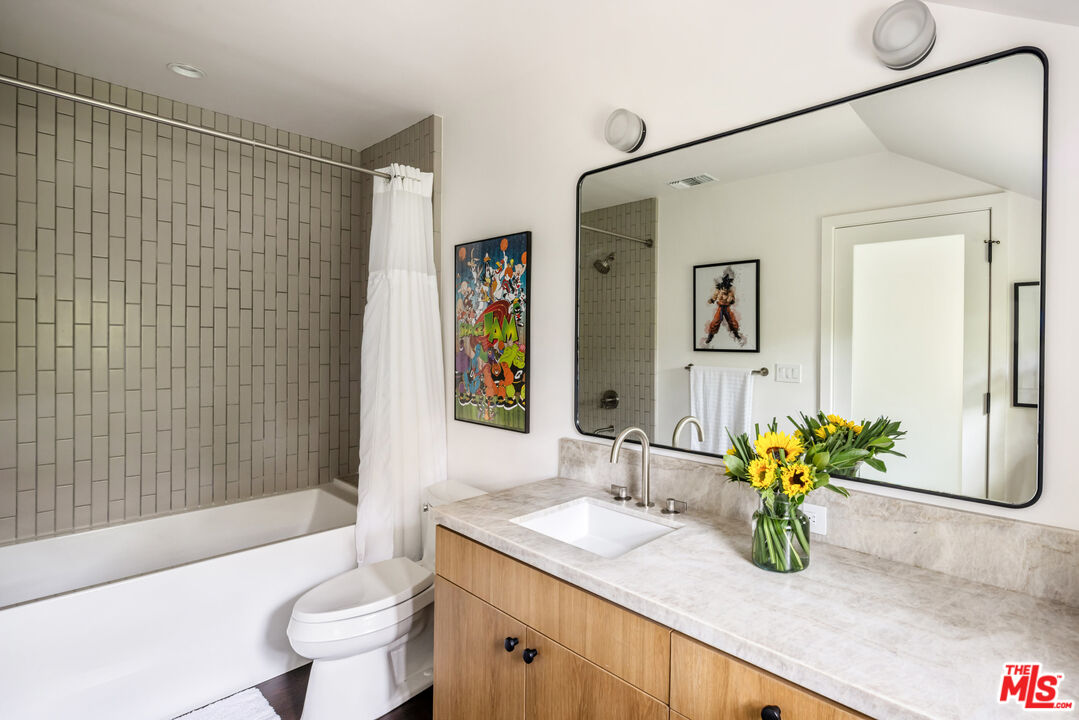 MLS #25584287 image #21