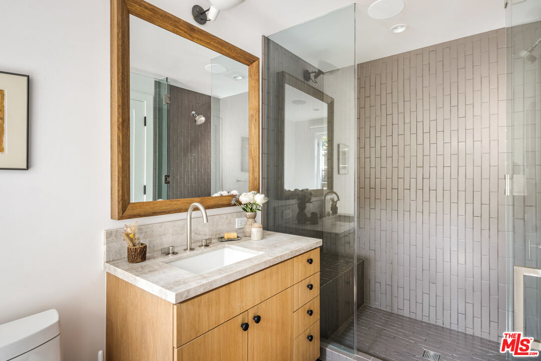 MLS #25584287 image #33