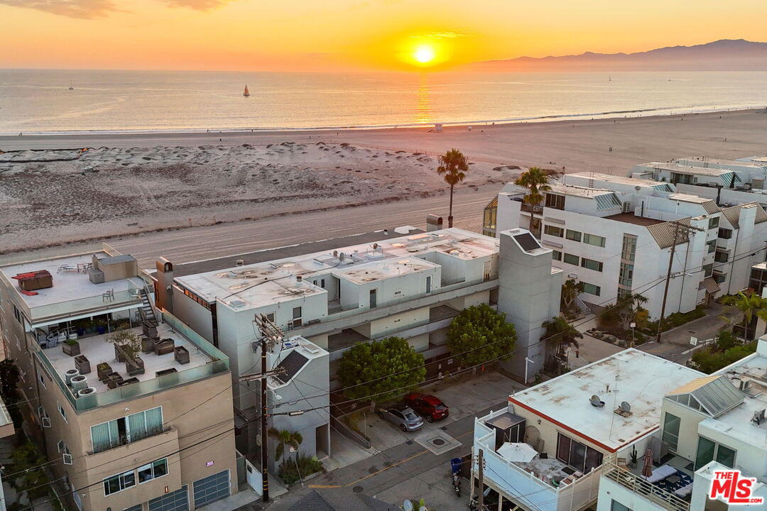 MLS #25584369 image #16