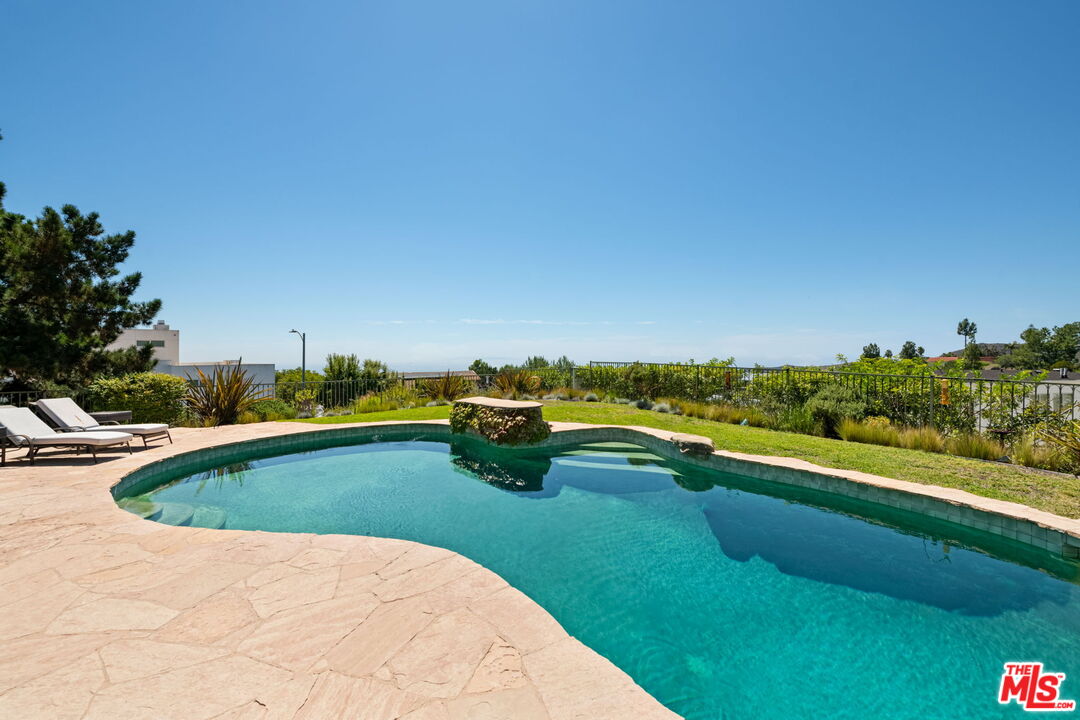 MLS #25584913 image #40