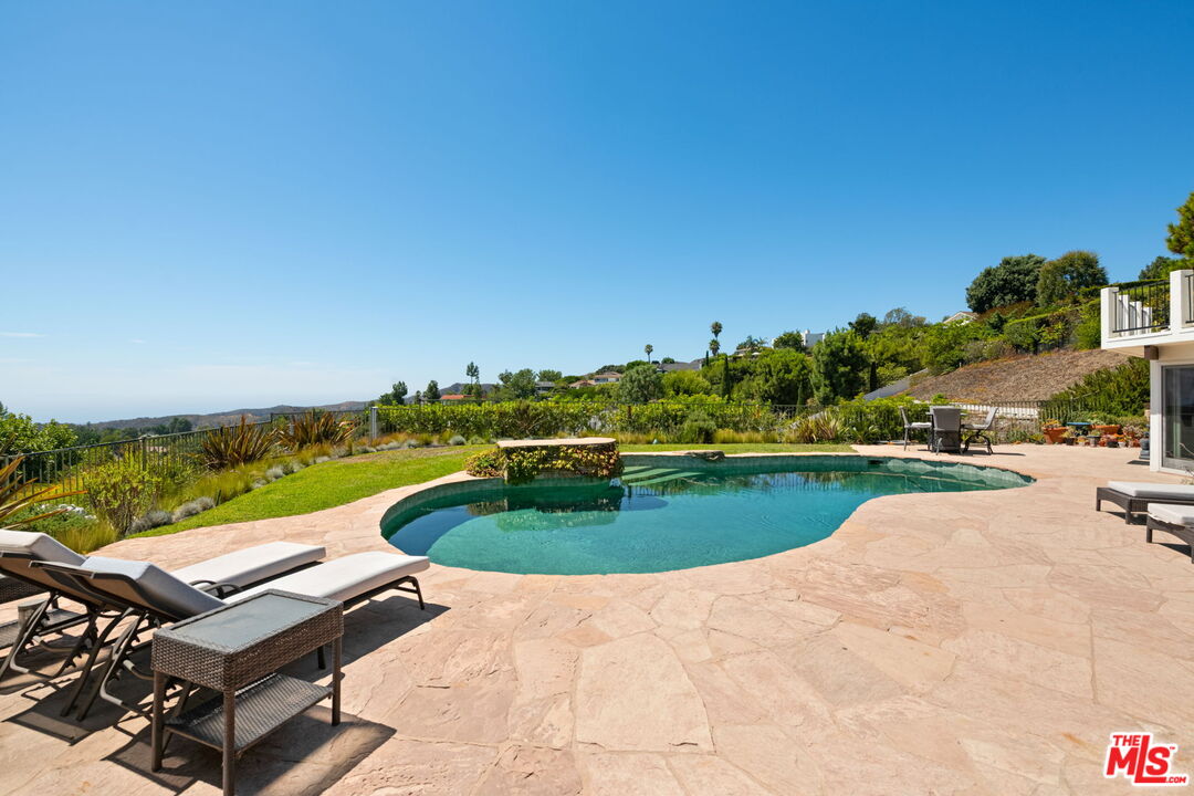 MLS #25584913 image #6