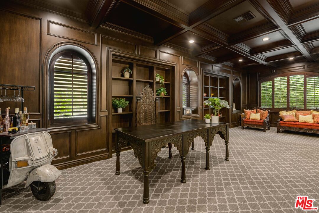 MLS #25585075 image #9