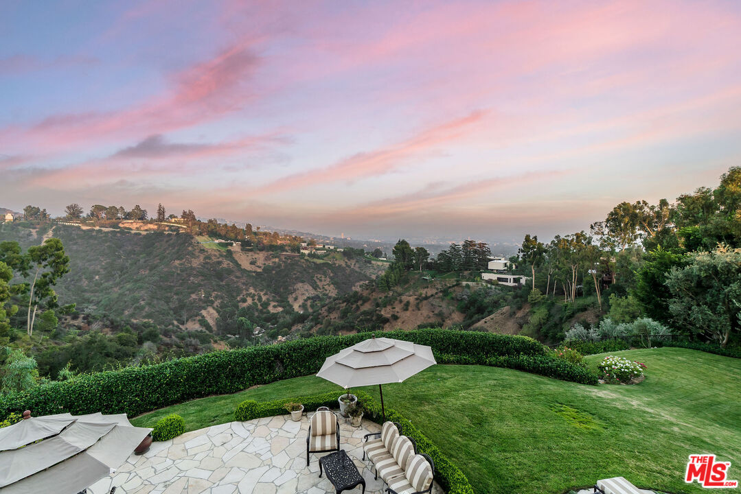 MLS #25585191 image #12