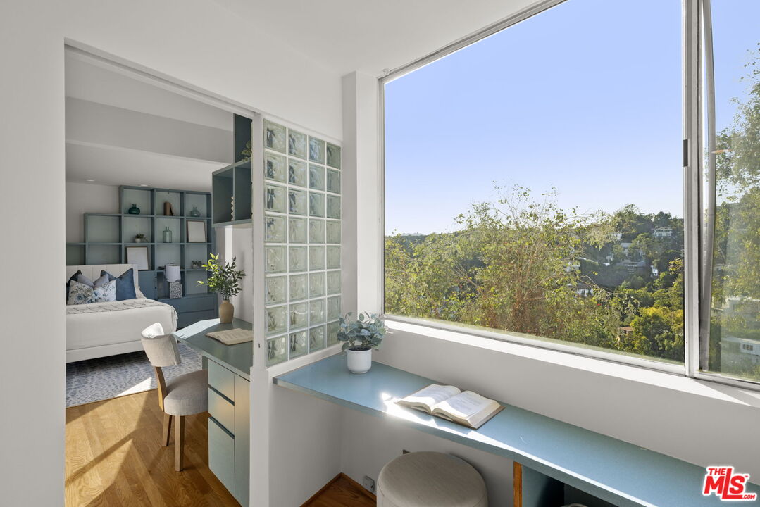 MLS #25585293 image #24