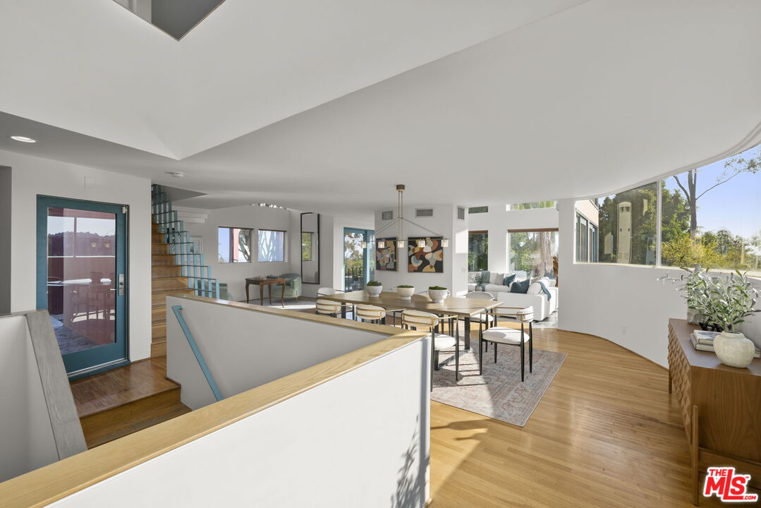 MLS #25585293 image #3