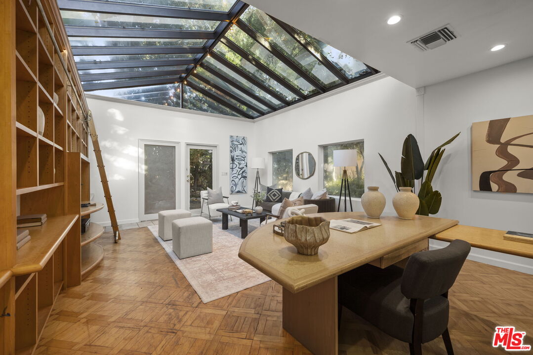 MLS #25585293 image #45