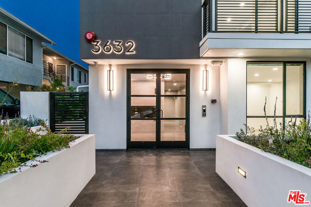 MLS #25585315 image #15