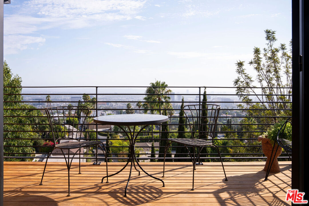 MLS #25585443 image #9