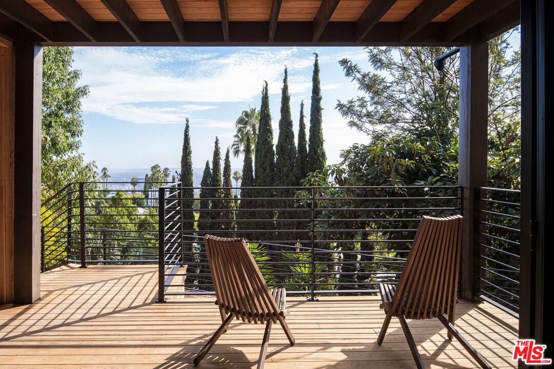 MLS #25585443 image #12