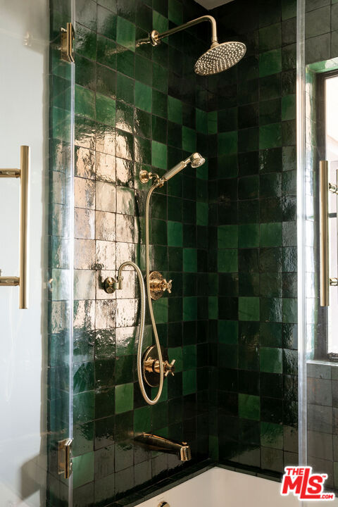 MLS #25585443 image #18