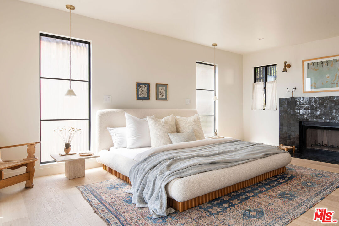 MLS #25585443 image #26