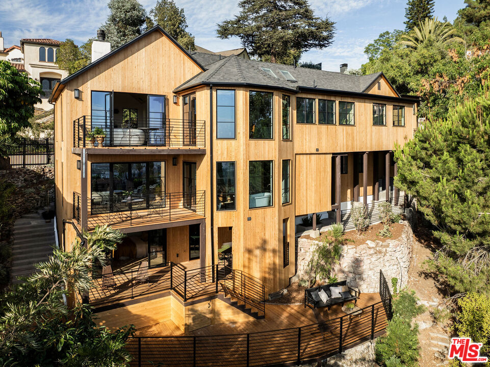 MLS #25585443 image #37