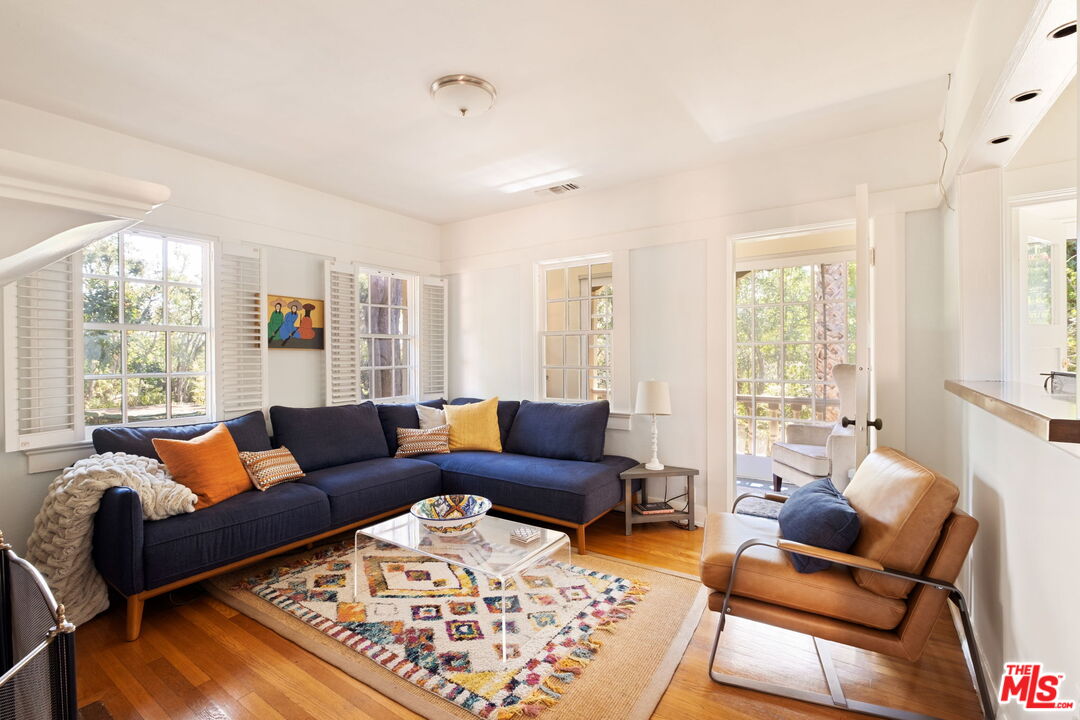 MLS #25585561 image #11