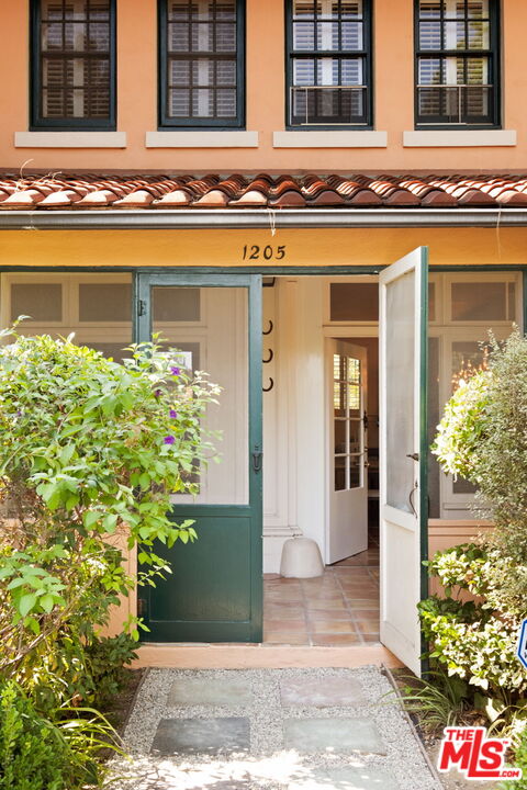 MLS #25585561 image #3