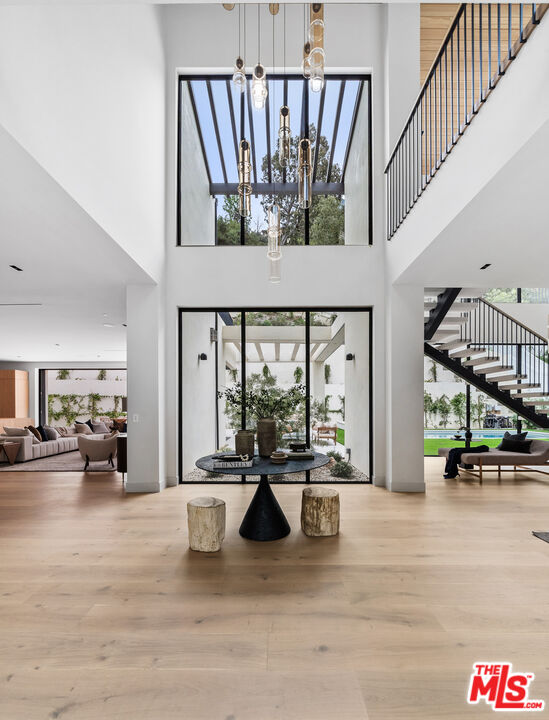 MLS #25585759 image #9