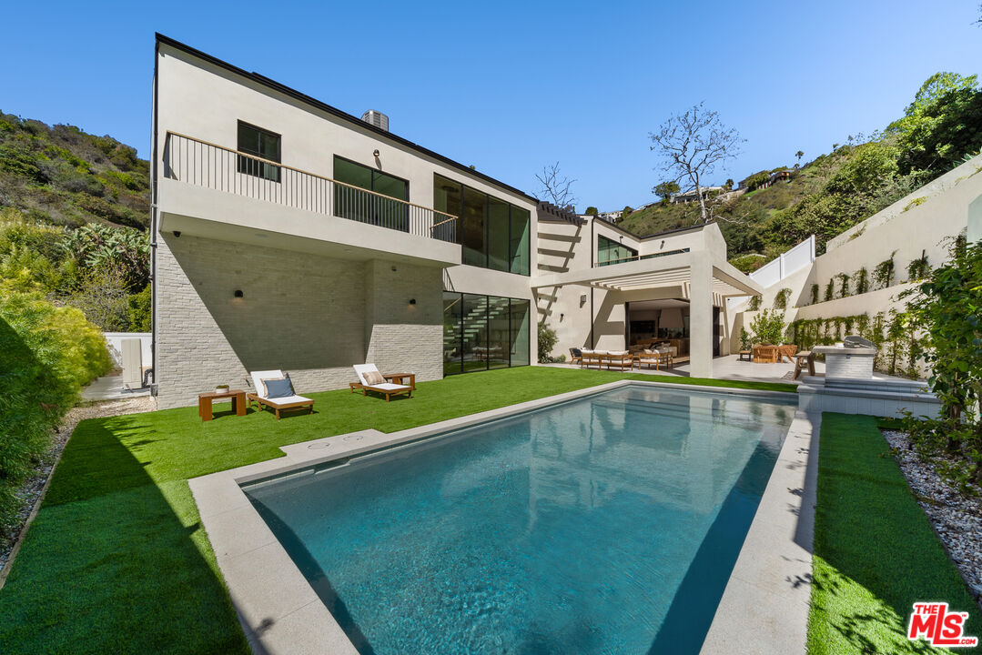 MLS #25585759 image #28