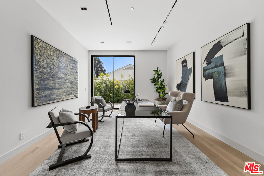 MLS #25585759 image #33