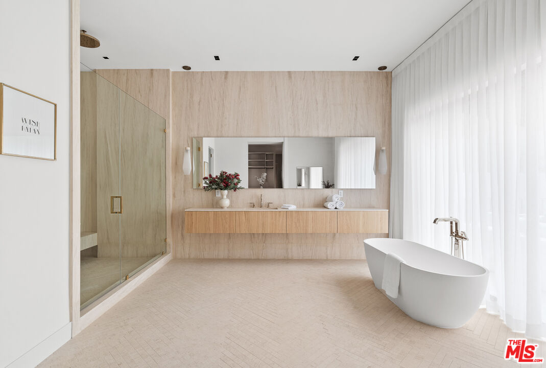 MLS #25585759 image #42