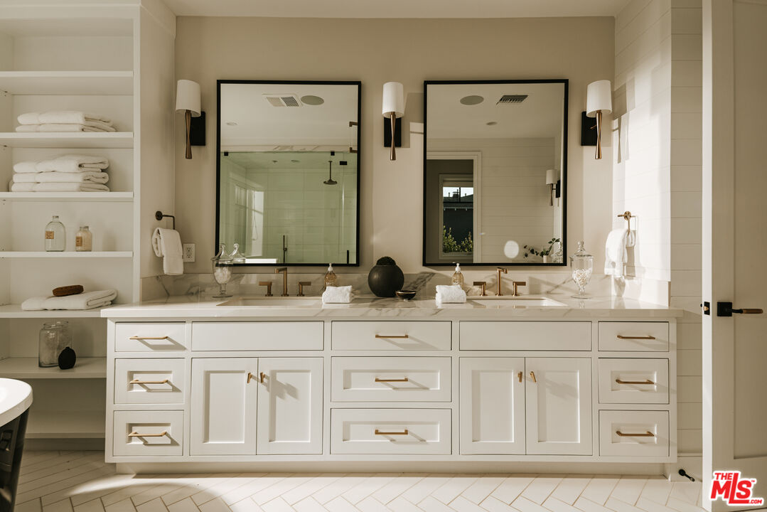 MLS #25585813 image #11