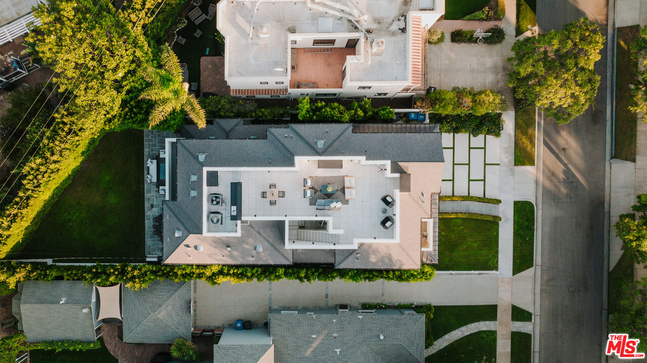 MLS #25585813 image #22