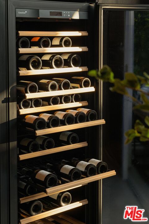 MLS #25585915 image #17