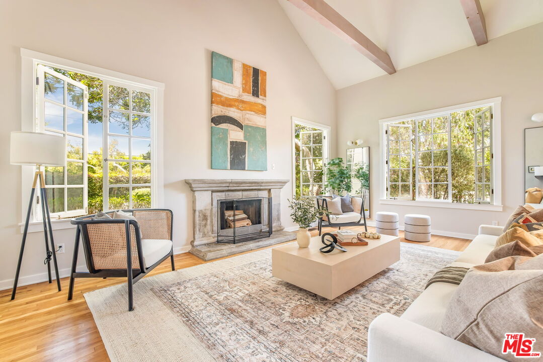 MLS #25585925 image #3