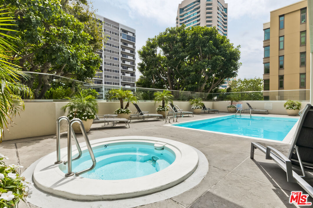 MLS #25585971 image #12