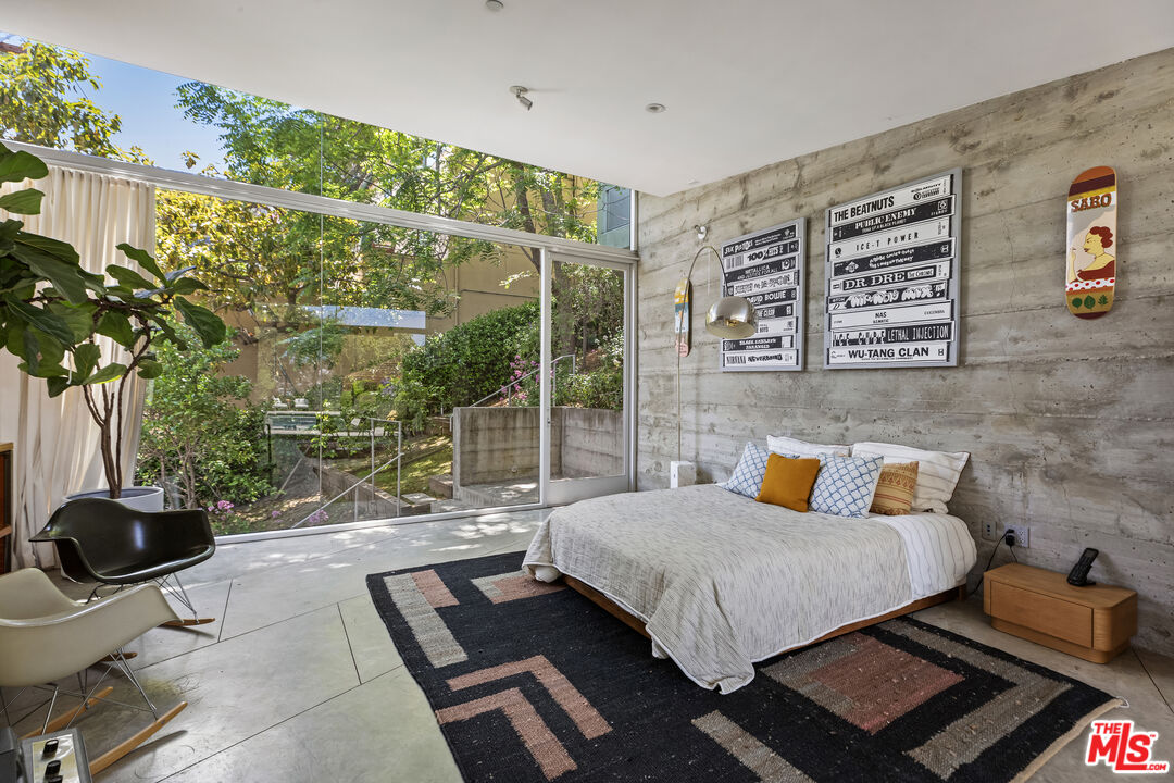 MLS #25585993 image #33