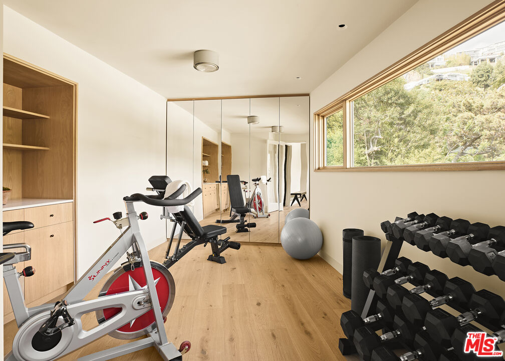 MLS #25586005 image #16