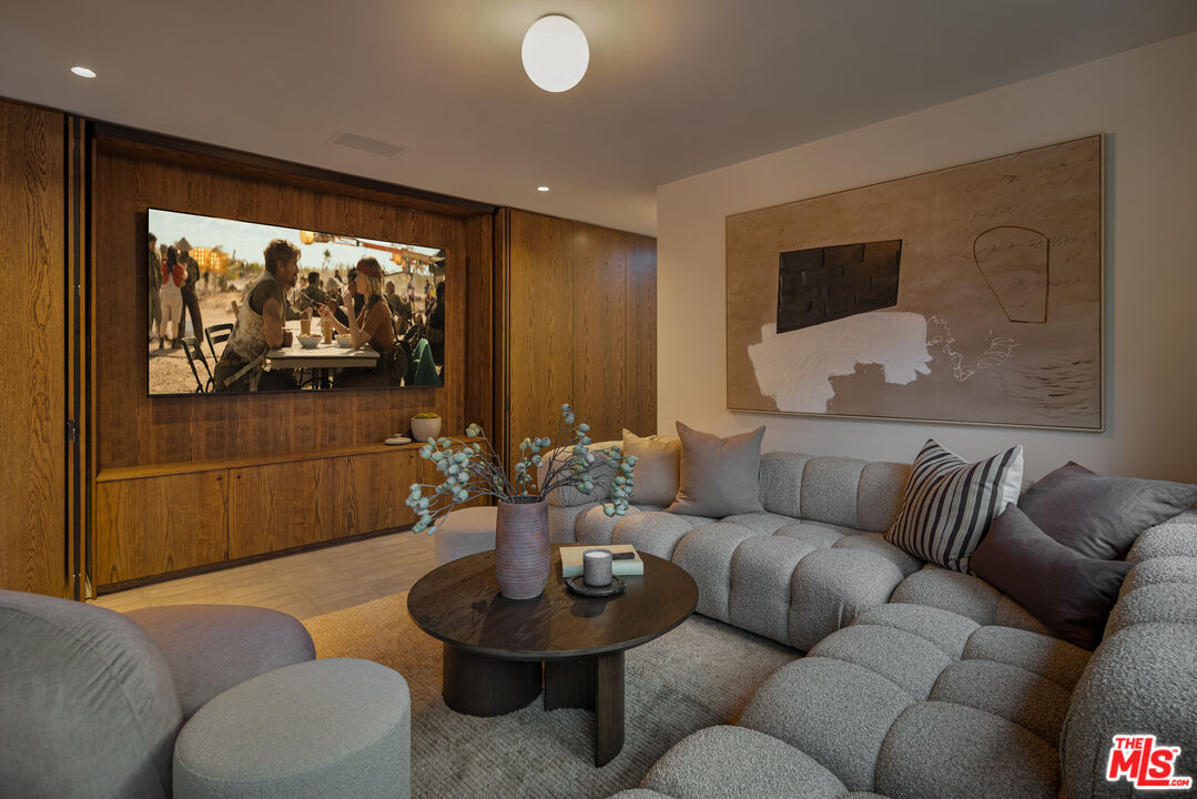 MLS #25586005 image #18