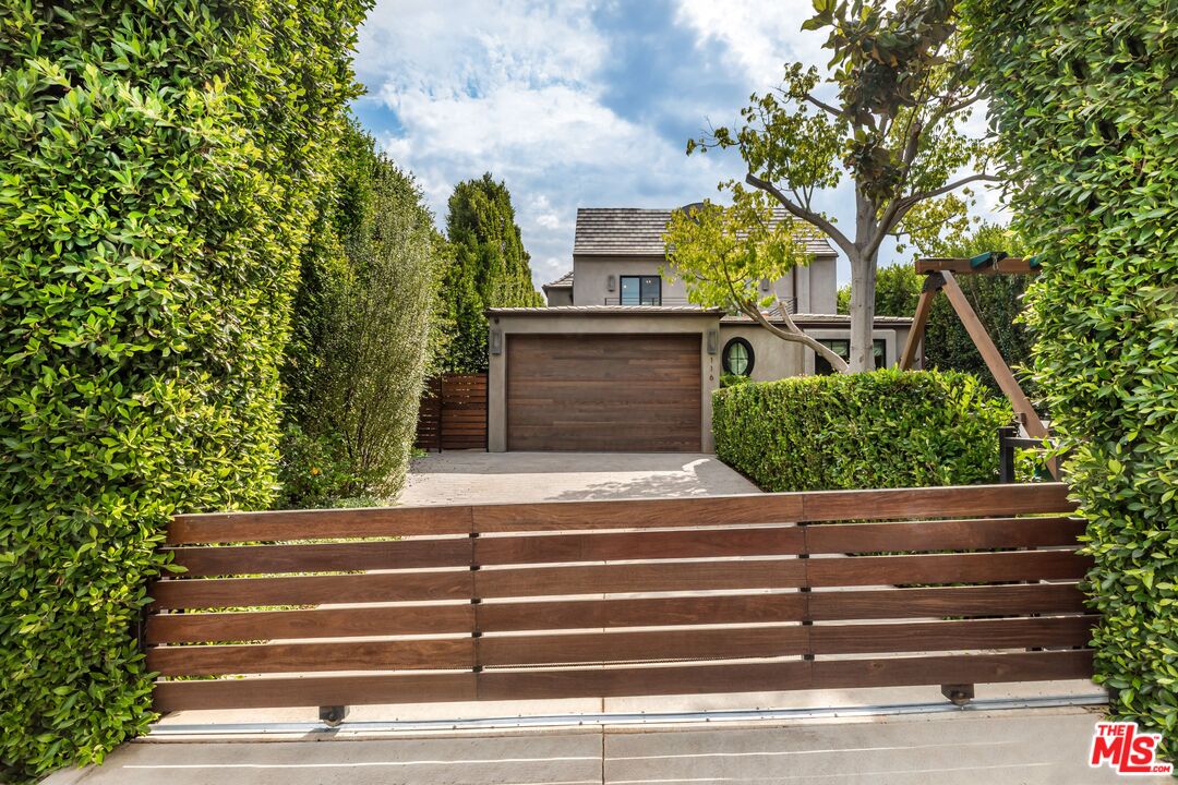 MLS #25586055 image #1