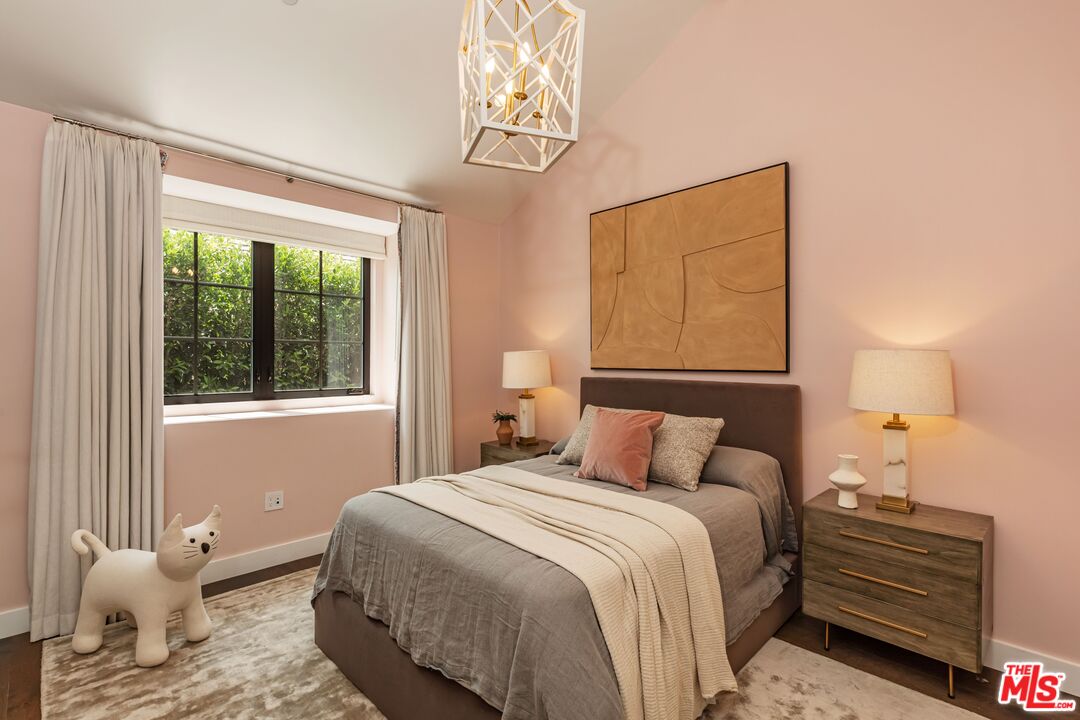 MLS #25586055 image #23