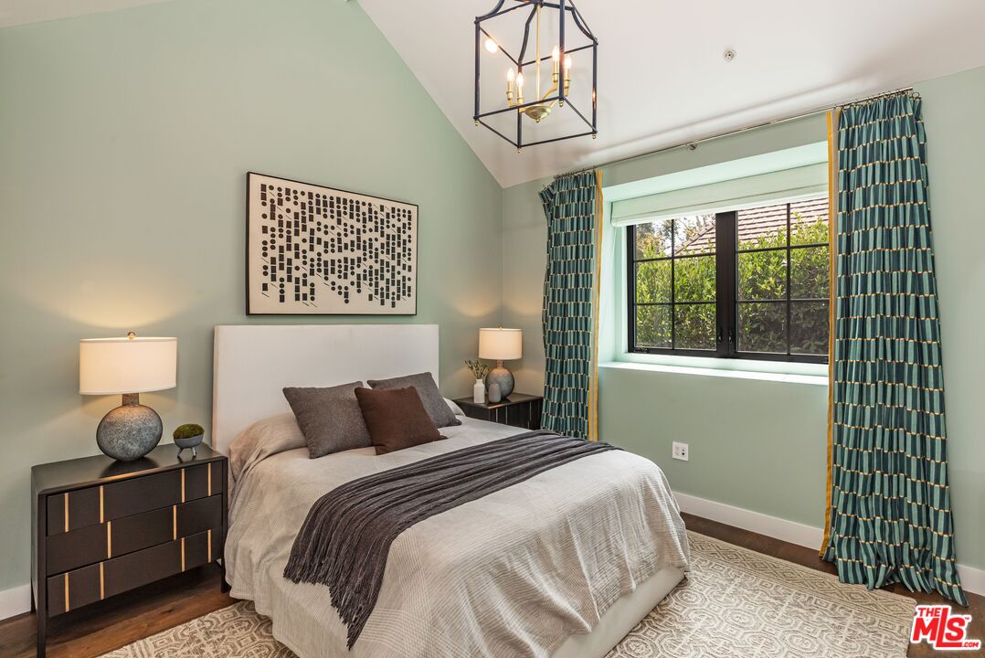 MLS #25586055 image #25