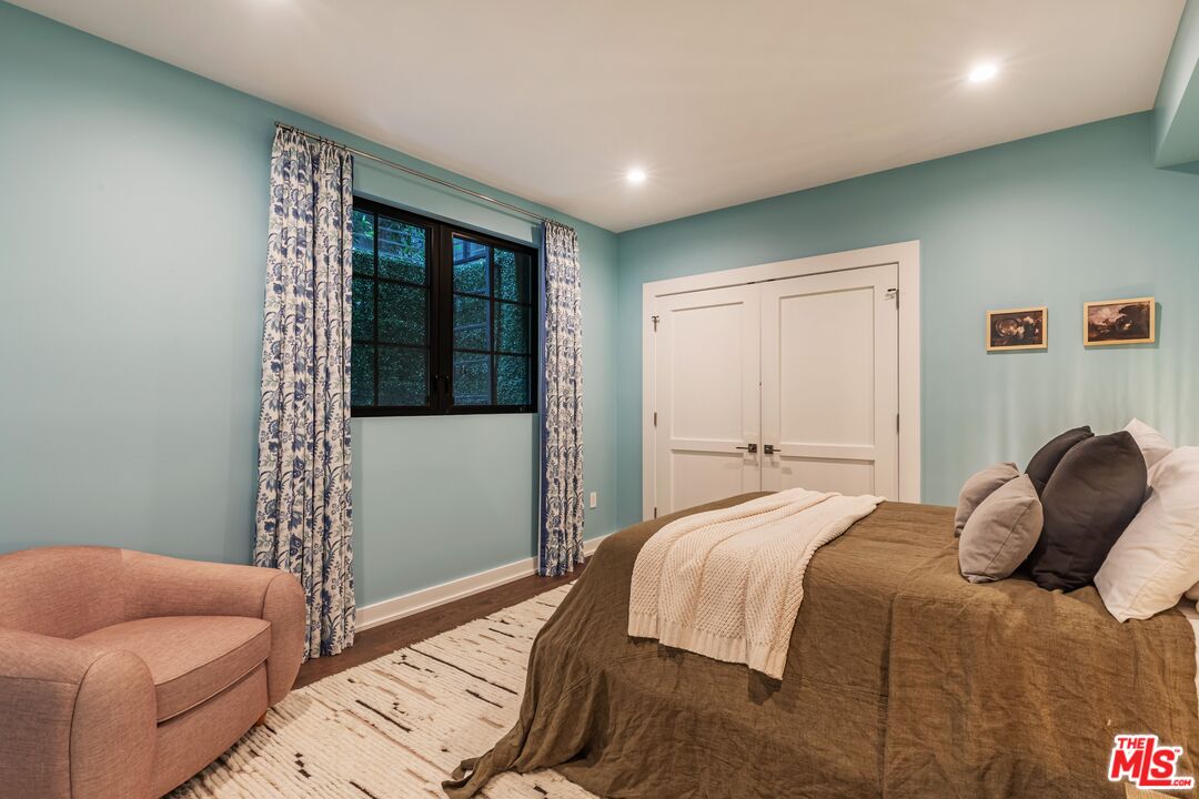 MLS #25586055 image #29