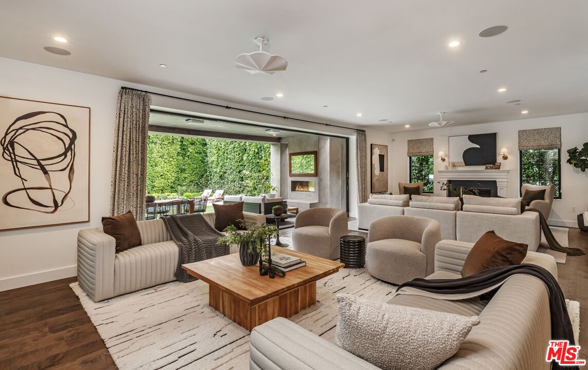 MLS #25586055 image #3