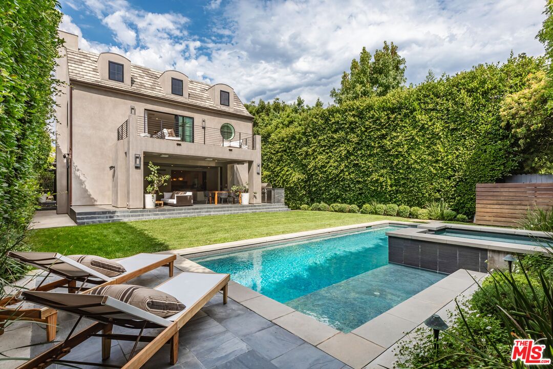 MLS #25586055 image #0