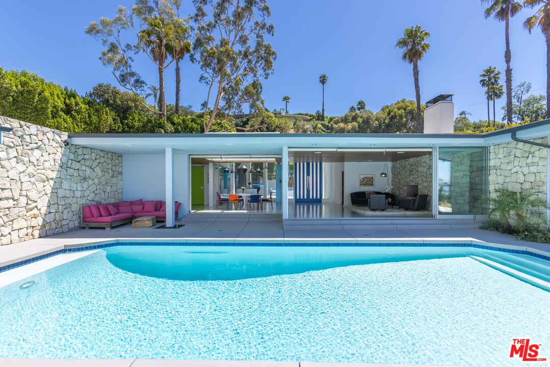 MLS #25586073 image #23