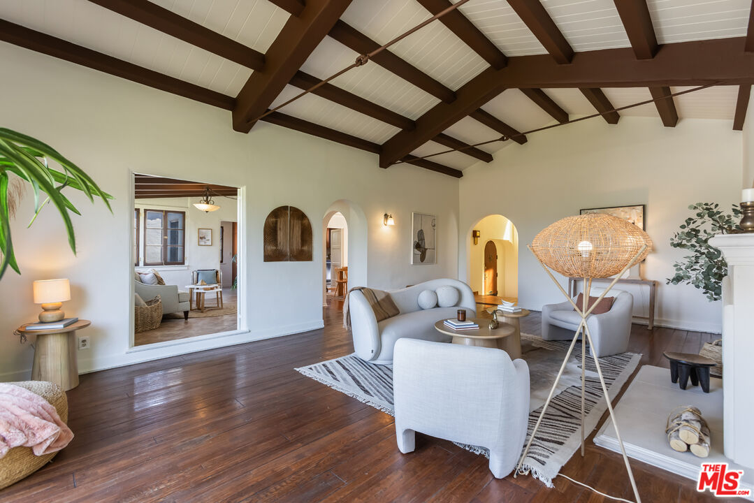 MLS #25586129 image #9