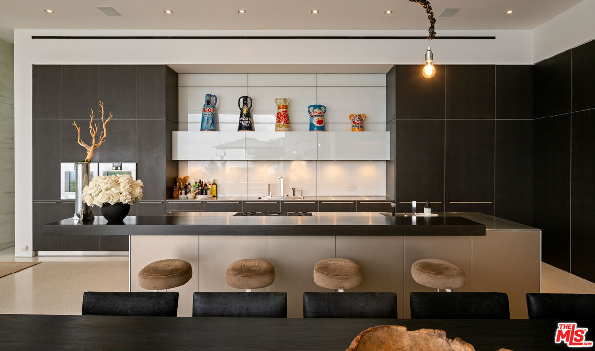 MLS #25586149 image #10