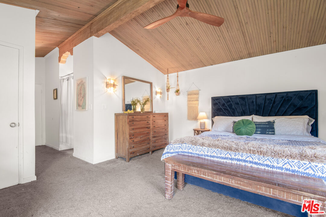 MLS #25586157 image #17