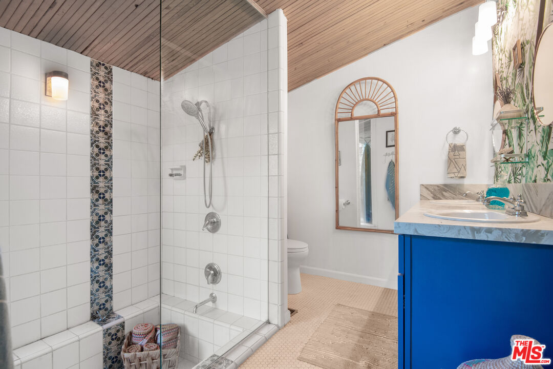 MLS #25586157 image #19