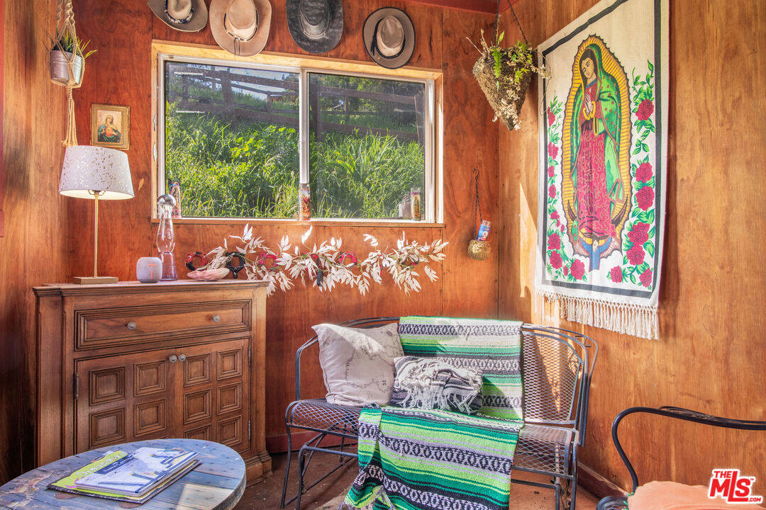 MLS #25586157 image #40