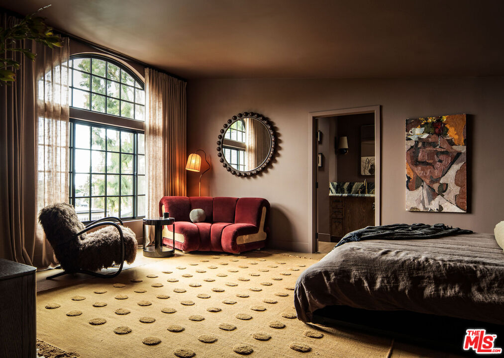 MLS #25586171 image #12