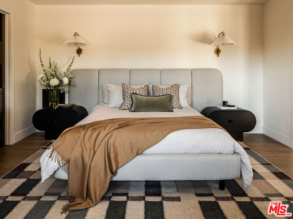 MLS #25586171 image #19