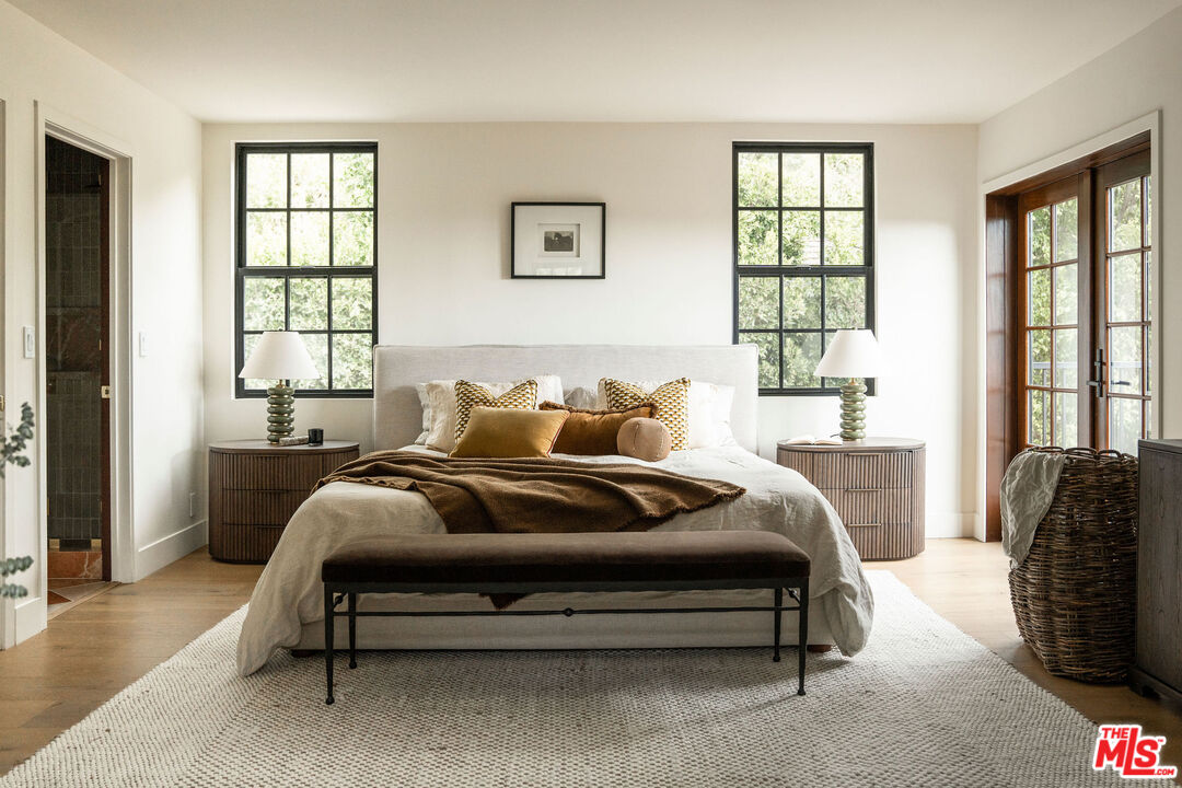 MLS #25586171 image #23