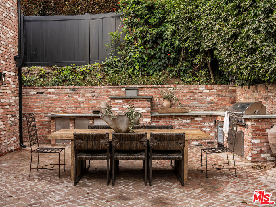 MLS #25586171 image #30